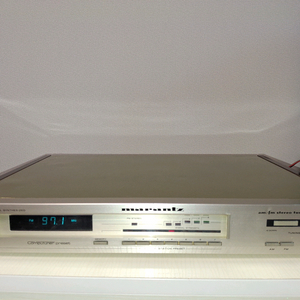 마란츠 ST520