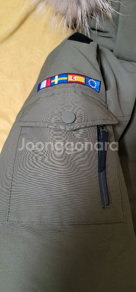 아이더 스투키 숏패딩 새제품--2