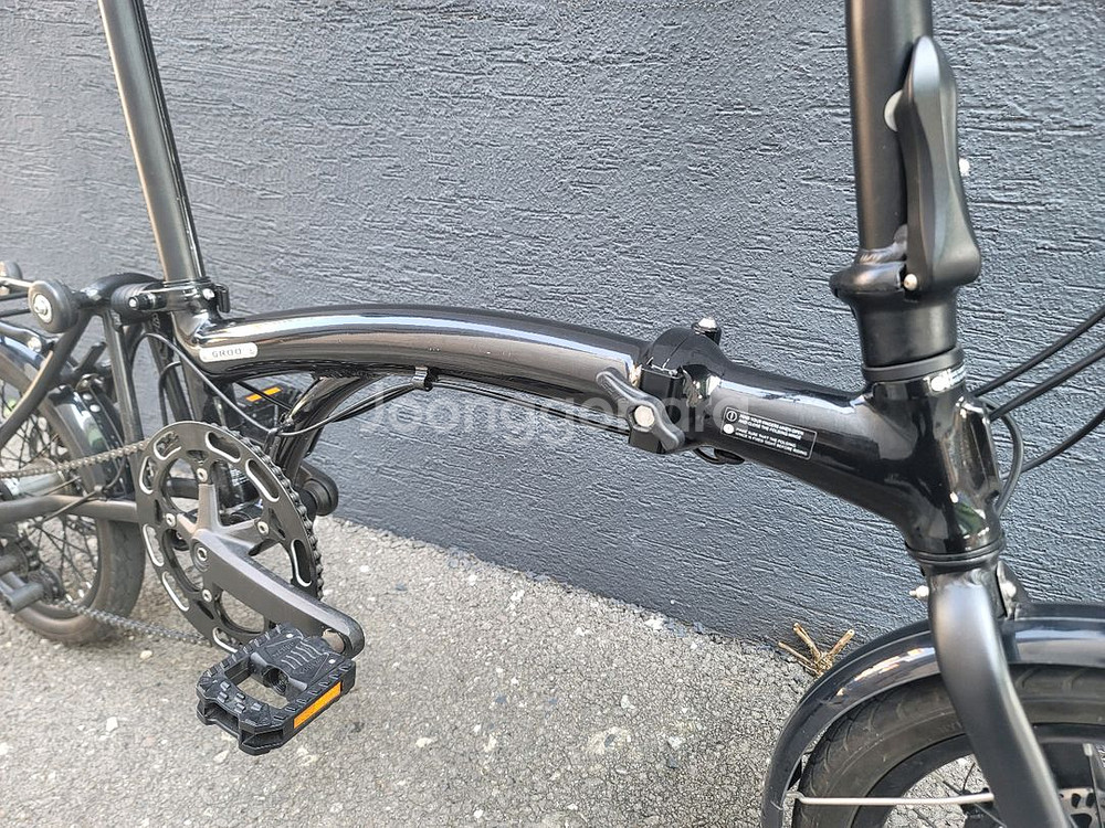 그루 E4T 초경량 전기자전거 미니벨로 판매 (접이식,트라이폴딩)--3