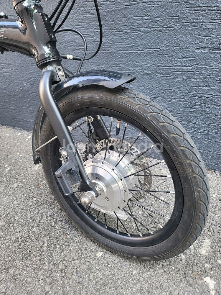 그루 E4T 초경량 전기자전거 미니벨로 판매 (접이식,트라이폴딩)--2