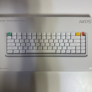 누피 에어75 Nuphy AIR75 v3 갈축 키보드