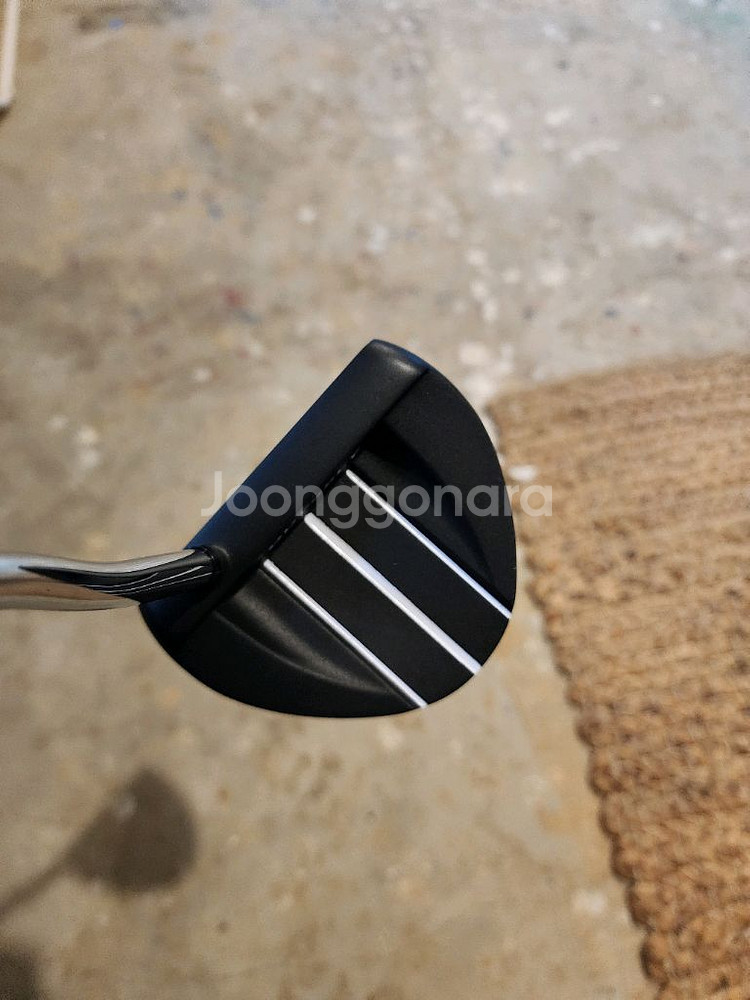 오디세이 화이트핫 V-LINE 퍼터--3