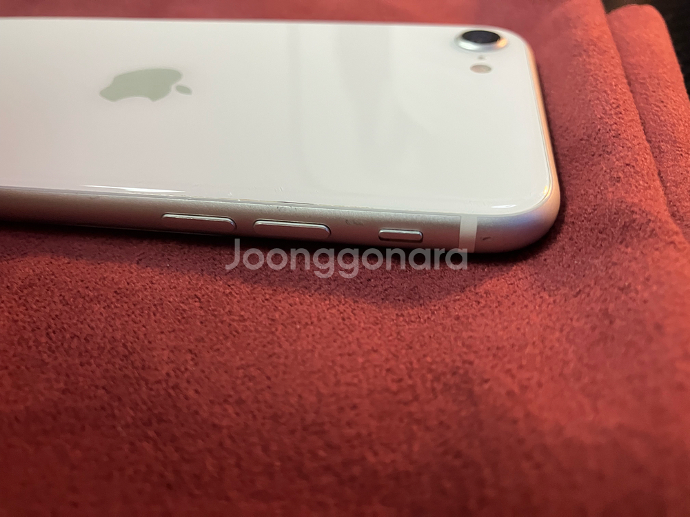 아이폰 se2 64gb 개인판매--3