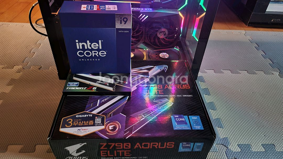 i9 14900K, 3090Ti 리안리셋팅 최상급PC--3