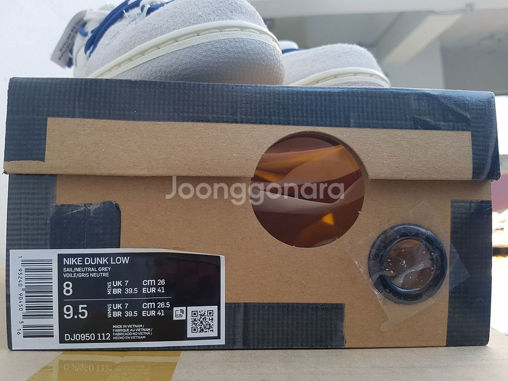 새상품 나이키 덩크 x 오프화이트 260 lot 18--2