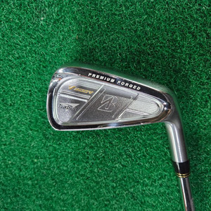브리지스톤 V300-5 4번 단품 아이언