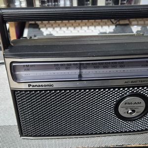 파나소닉 AM FM 빈티지 라디오 RF-549.