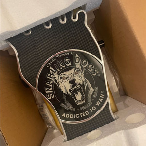 Snarling Dogs Bawl Buster