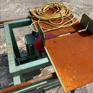 산업용 테이블 원형톱 절단기