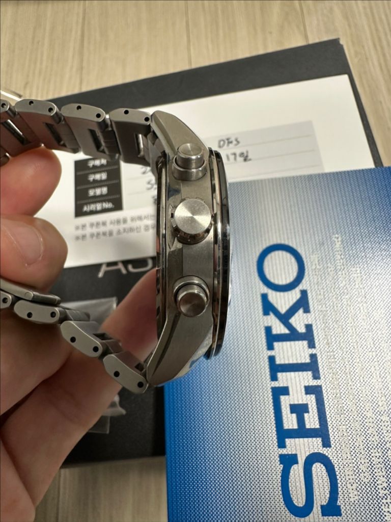 세이코 아스트론 SSH003J1