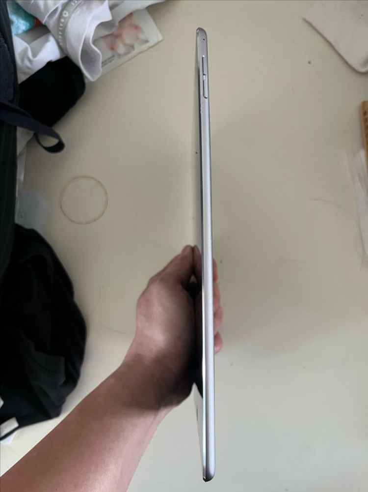 아이패드 에어2 16기가 wifi (단품) 팝니다. 이미지