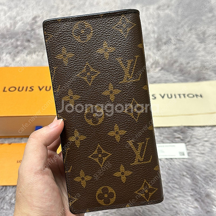 [한정판] 루이비통 LV 러버 브라짜 월릿 장지갑--1