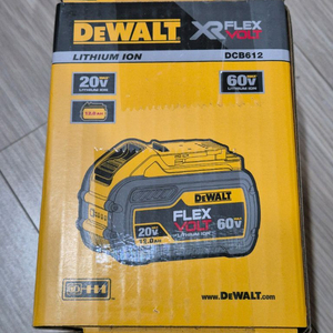 디월트 플렉스볼트 DCB612