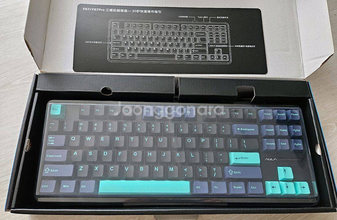 AULA F87 PRO 블랙 (회목축/그레이축V4)--1