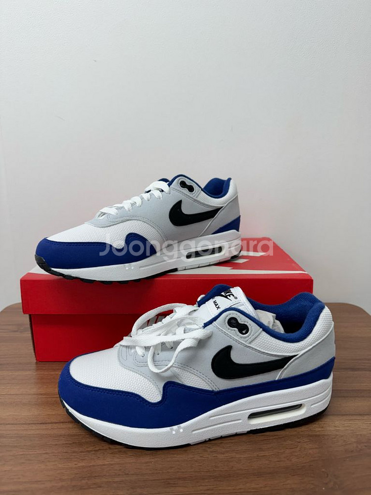 나이키 에어맥스1--0