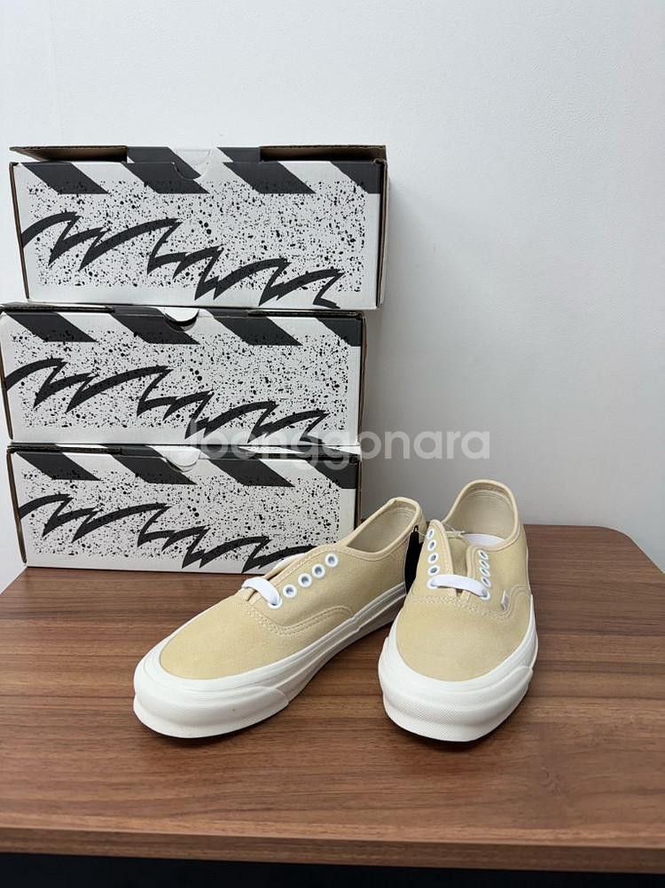 반스 볼트 어세틱 스웨이드--0