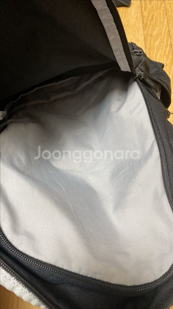 나이키 정품 가방팝니다--3