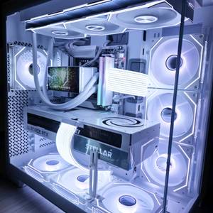 라이젠 9800X3D RTX5090 화이트PC