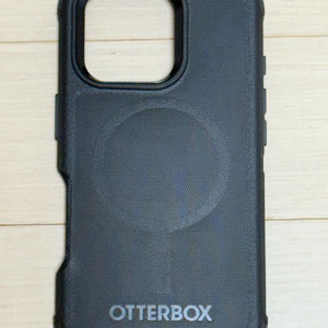 오터박스 아이폰16프로 디펜더 케이스