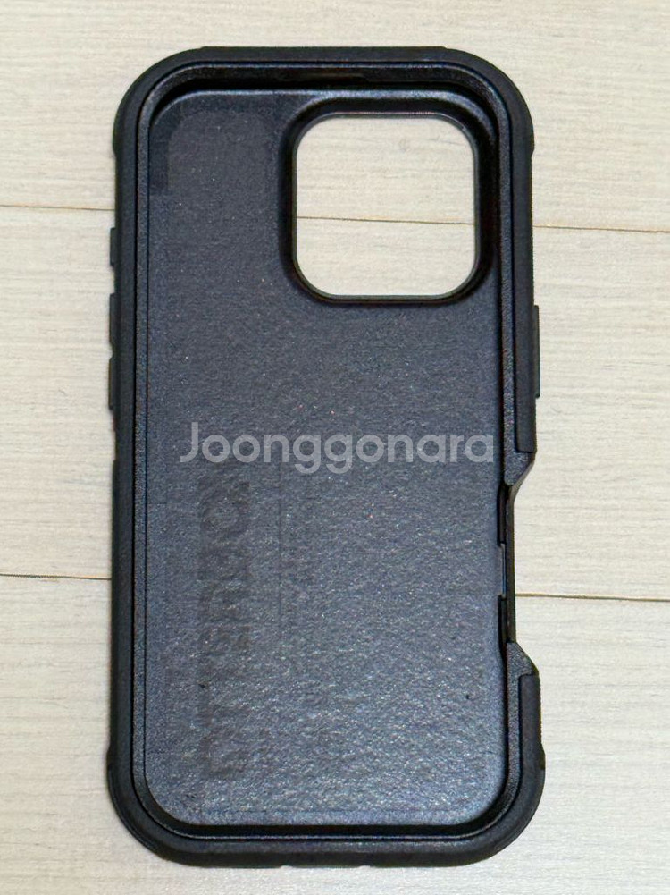 오터박스 아이폰16프로 디펜더 케이스--1