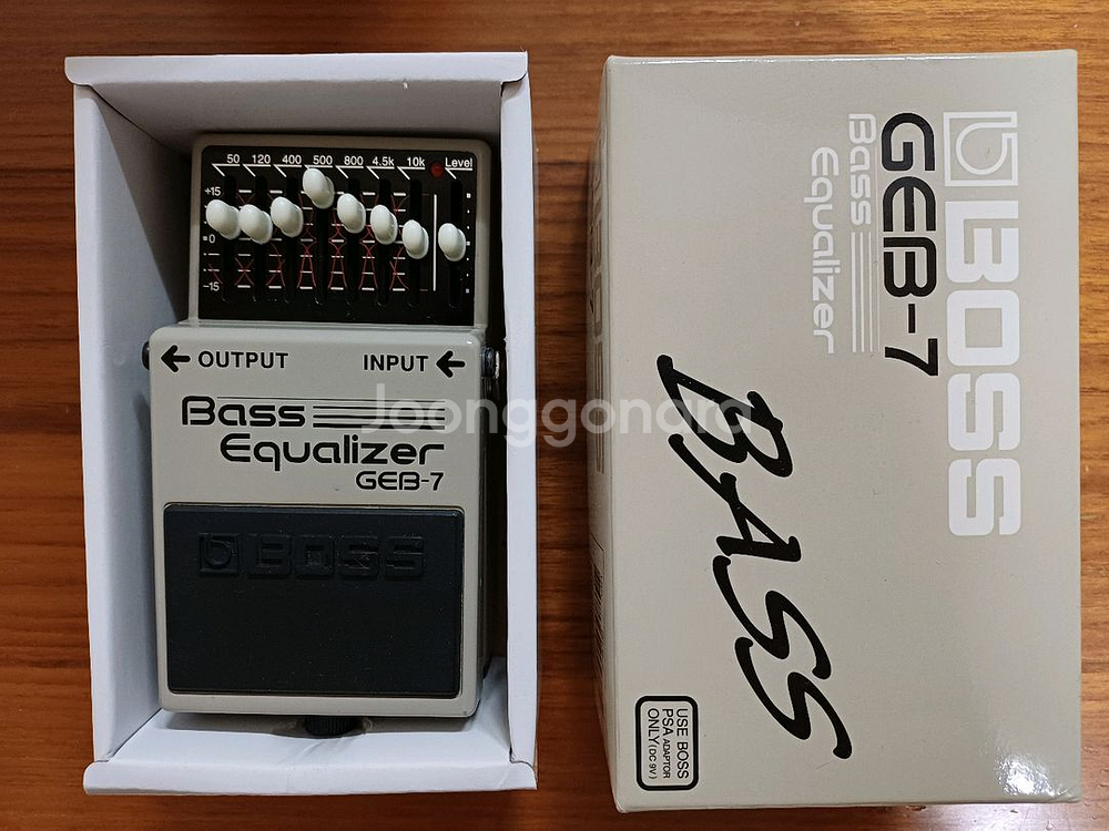 보스 베이스기타 GEB-7 이펙터 판매합니다.--0