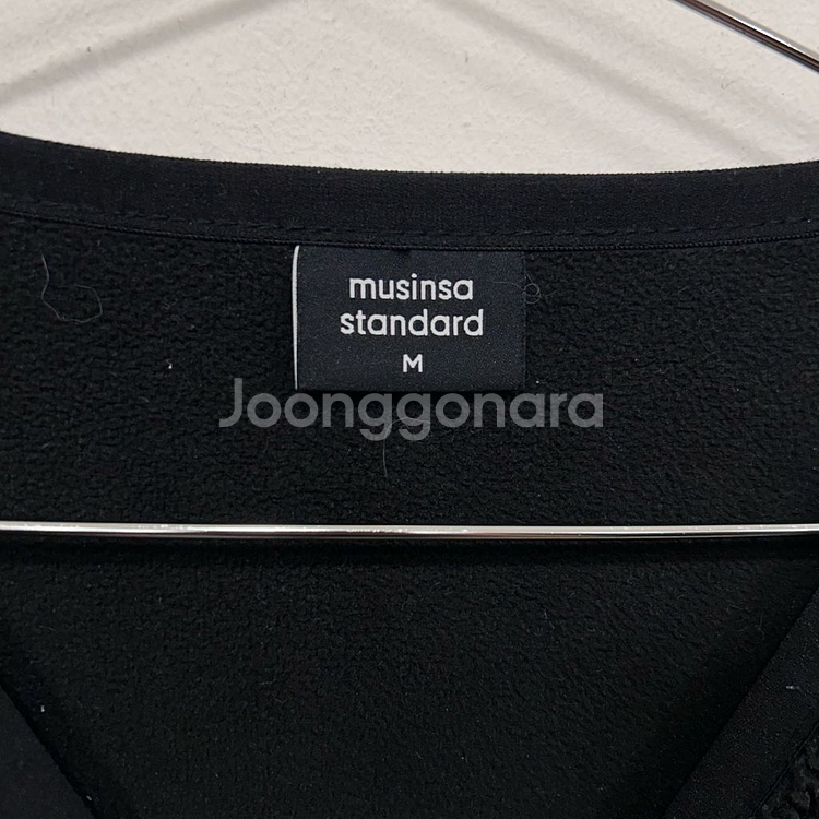 무신사스탠다드 브이넥 집업 뽀글이 플리스--2