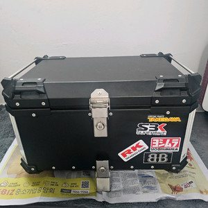 벤시 탑박스 65L 팝니다.