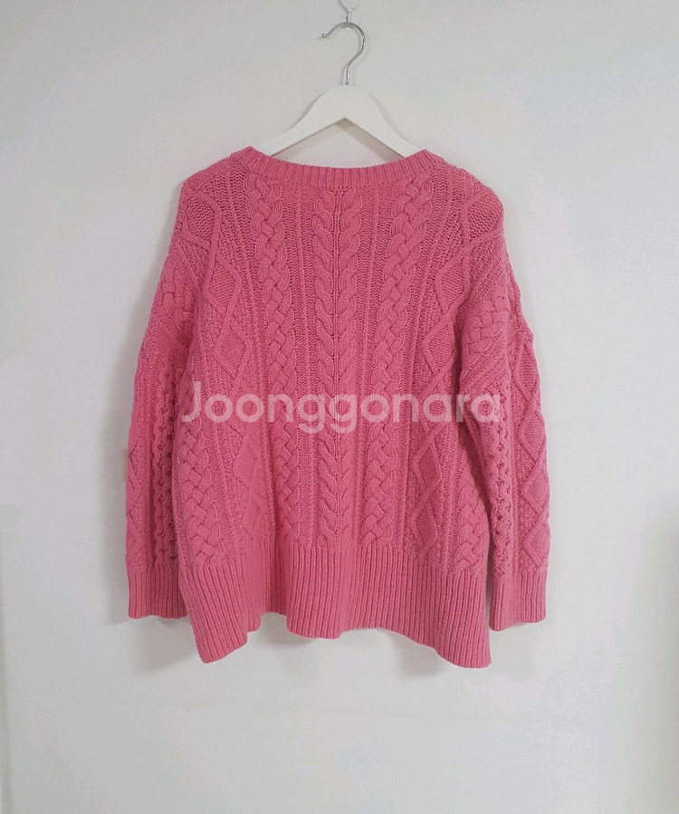 여성 꽈배기니트--1