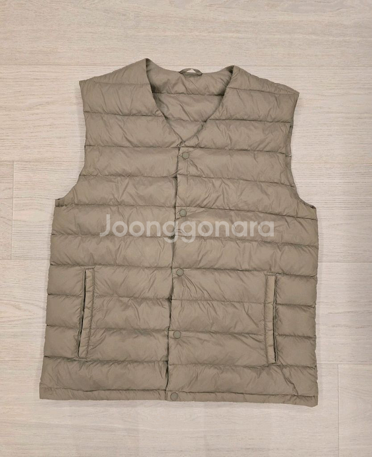 (새상품) 지오다노 초경량 다운 베스트 택포22000--0