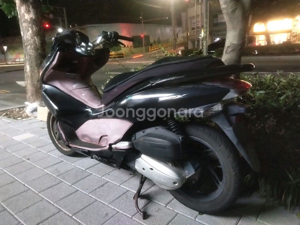 혼다 pcx 125 스쿠터. 오토바이. 부속용 .부산--4