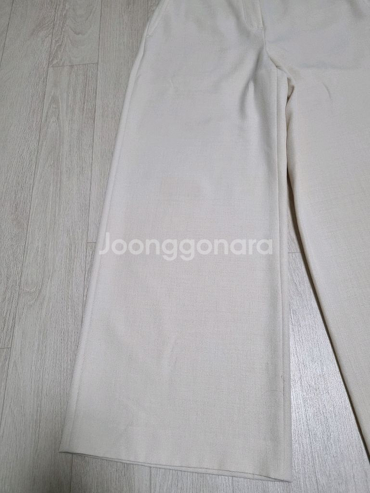 질스튜어트 팬츠--1