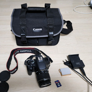 캐논 EOS 600D 카메라 팝니다