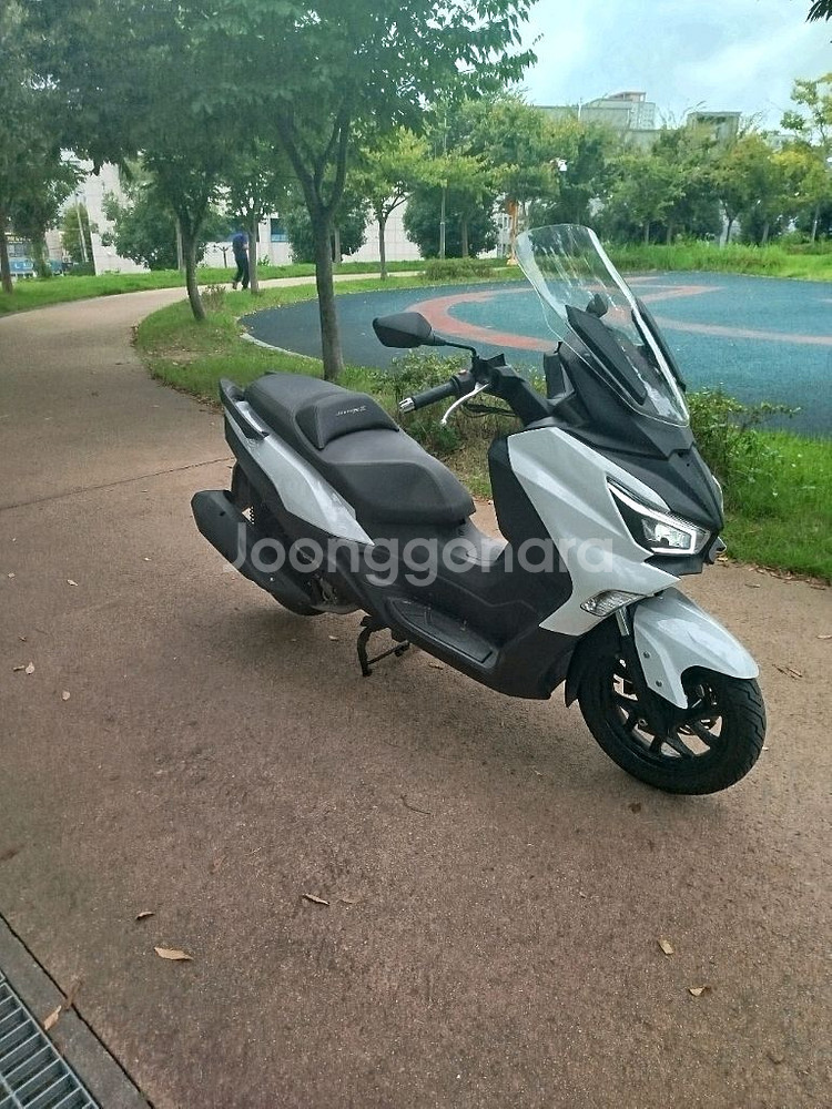 sym 조이맥스 z+300 오토바이 스쿠터--1