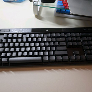 커세어 K70 MAX 자석축 팝니다 (래피드 트리거 사
