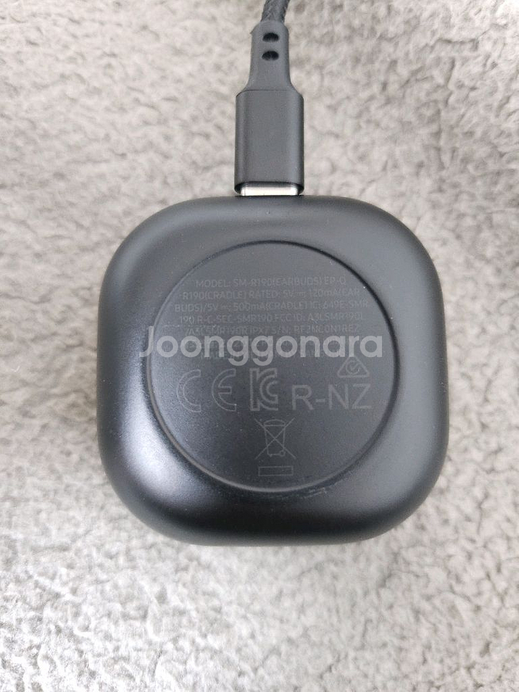 갤럭시 버즈 프로 본체 충전기--2