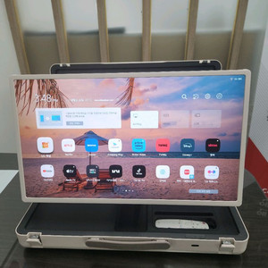 LG 스탠바이미 Go 27인치 + 가방 판매합니다