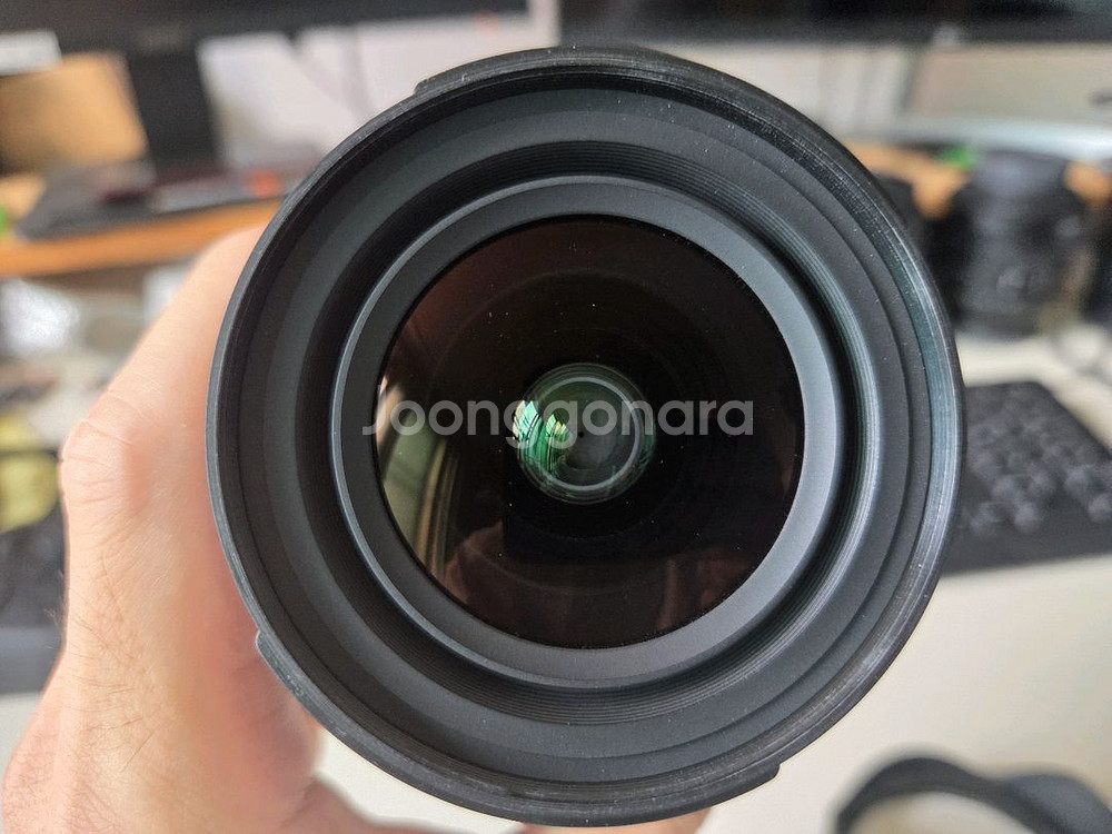 Tamron 탐론 17-28mm F2.8 렌즈--1