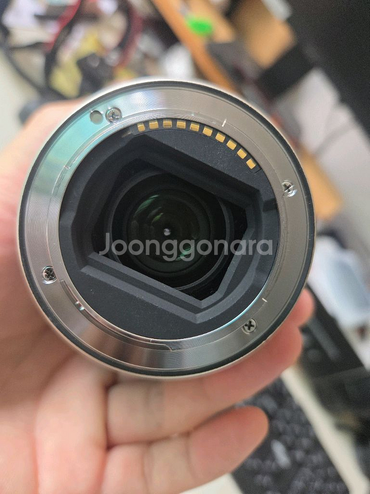 Tamron 탐론 17-28mm F2.8 렌즈--2
