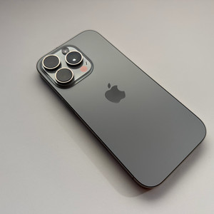 아이폰 16 Pro 내추럴 티타늄 1TB