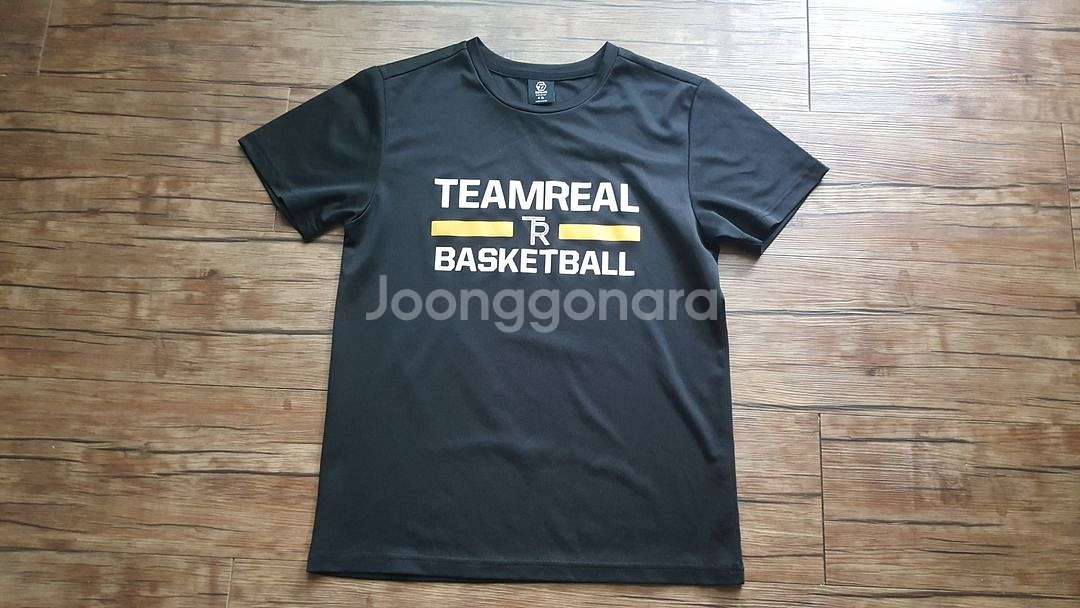 사이즈M 80-85 145정도 반팔티 아디다스 나이키--1