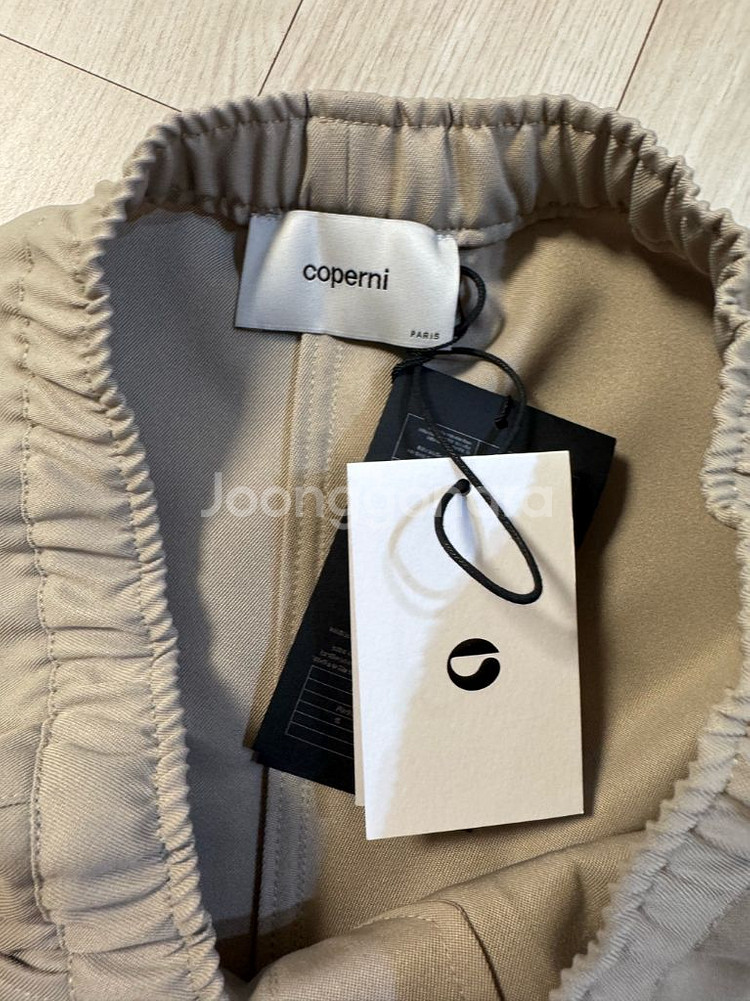 코페르니 페탈 자수 컷 아웃 쇼츠 L 새상푸--12