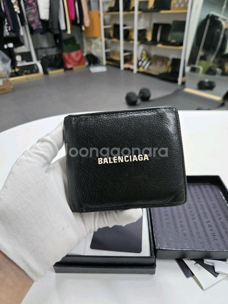 [정품]발렌시아가 로고 반지갑--0