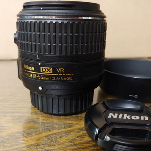 니콘 18-55mm f3.5~5.6g vr2