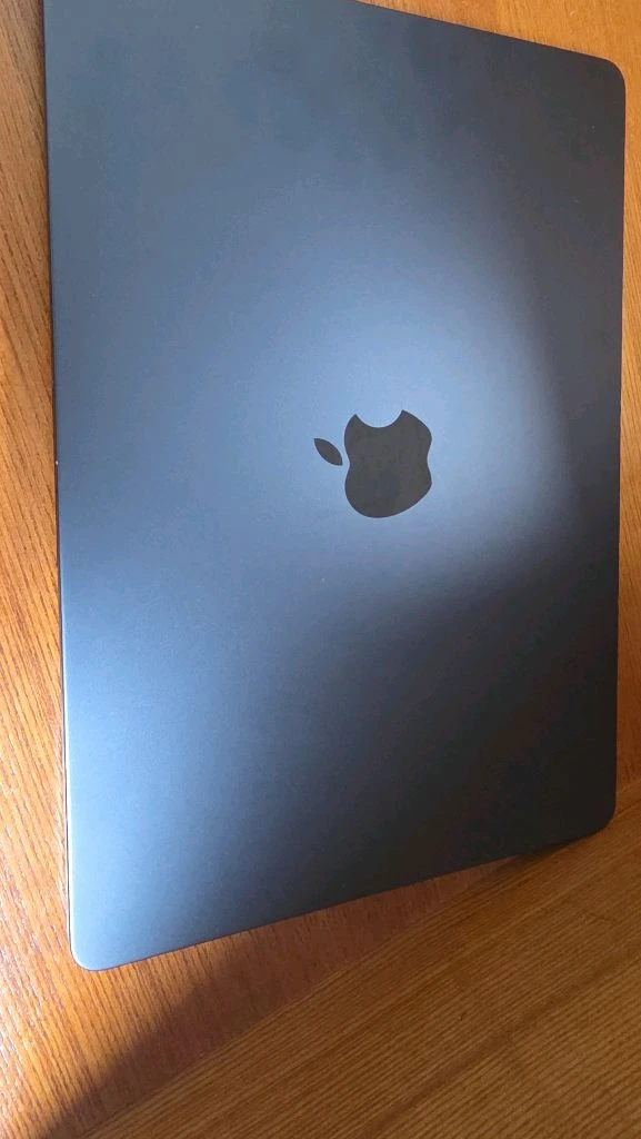 MACBOOK AIR M2 - 안심되는 중고거래