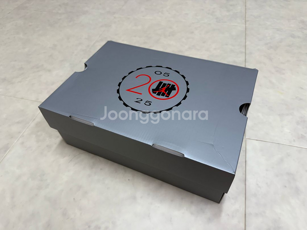 조던4x언디핏 레트로 OG SP 딥그린 265사이즈--3