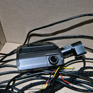 아이나비 qxd1 2채널 블랙박스 64g팝니다