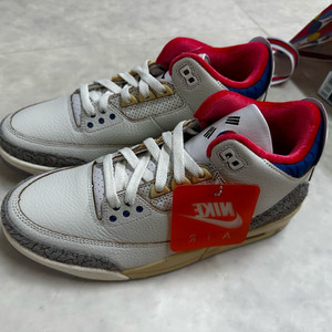 나이키 에어조던3 레트로 서울 판매합니다. 공홈 드로우