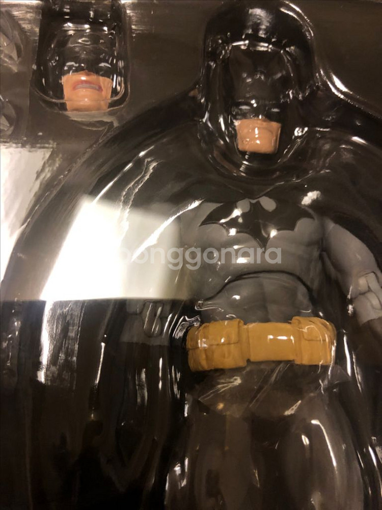 DC 코믹스 배트맨 허쉬블랙 버전 Mafex--0