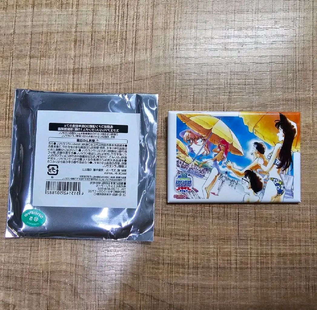 명탐정코난 30주년 기념 원화 캔뱃지 | 중고나라 - 안심되는 중고거래