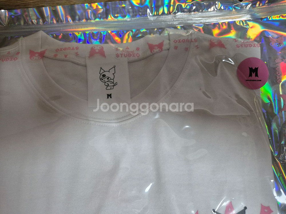 (M) 아이앱 스튜디오 쿠로미 롱슬리브 화이트--2